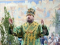 1 июня 2015 г., в день Святого Духа, епископ Силуан совершил Литургию в Троицком соборе Макарьевского монастыря.