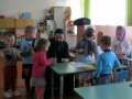 4 марта 2015 г. настоятель храма в честь святителя Николая Чудотворца в с. Красный Оселок иерей Сергий Соловьев посетил местный детский сад.