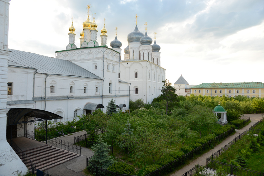 Желтоводский Макариев монастырь Троицкий собор